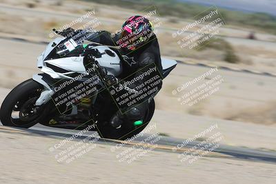 media/Oct-02-2025-Racers Edge (Thu) [[2c91cb6ab3]]/3-B Group/Session 1-Turn 9 Inside (1020am)/